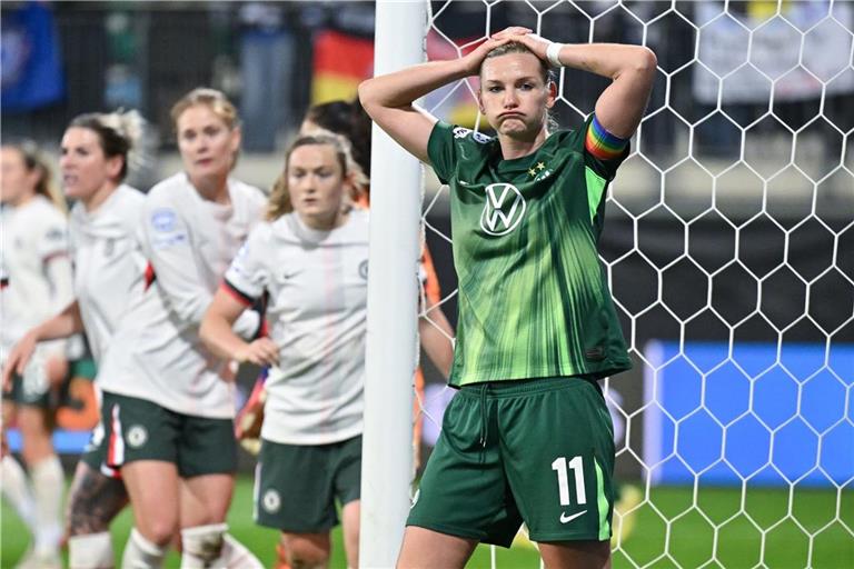 Alexandra Popp im Trikot des VfL Wolfsburg. Wie geht es für sie in der neuen Saison weiter?
