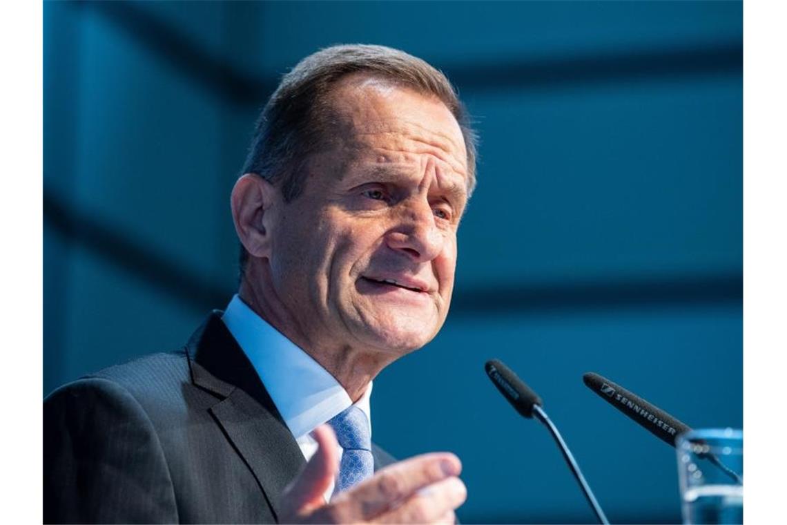 Alfons Hörmann, Präsident des Deutschen Olympischen Sportbundes. Foto: Guido Kirchner/dpa