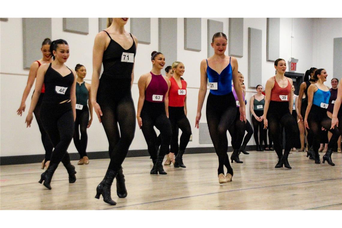 100 Jahre Showtanzgruppe "Rockettes" - noch zeitgemäß? Alle hoffen auf einen der rund ein Dutzend Plätze in der legendären und ausschließlich weiblichen Tanz-Truppe.