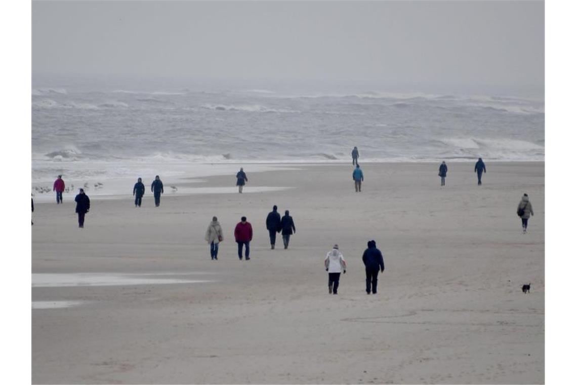 Alle norddeutschen Inseln werden für Touristen gesperrt Alle norddeutschen Küstenländer sperren ihre Inseln für Touristen ab. Foto: Carsten Rehder/dpa