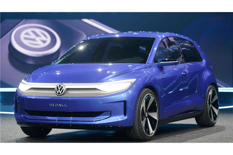 Als Studie hieß der Elektro-Polo 2023 noch ID.2all. Die Serienversion soll jetzt wieder den Namen Polo tragen. (Archivbild)