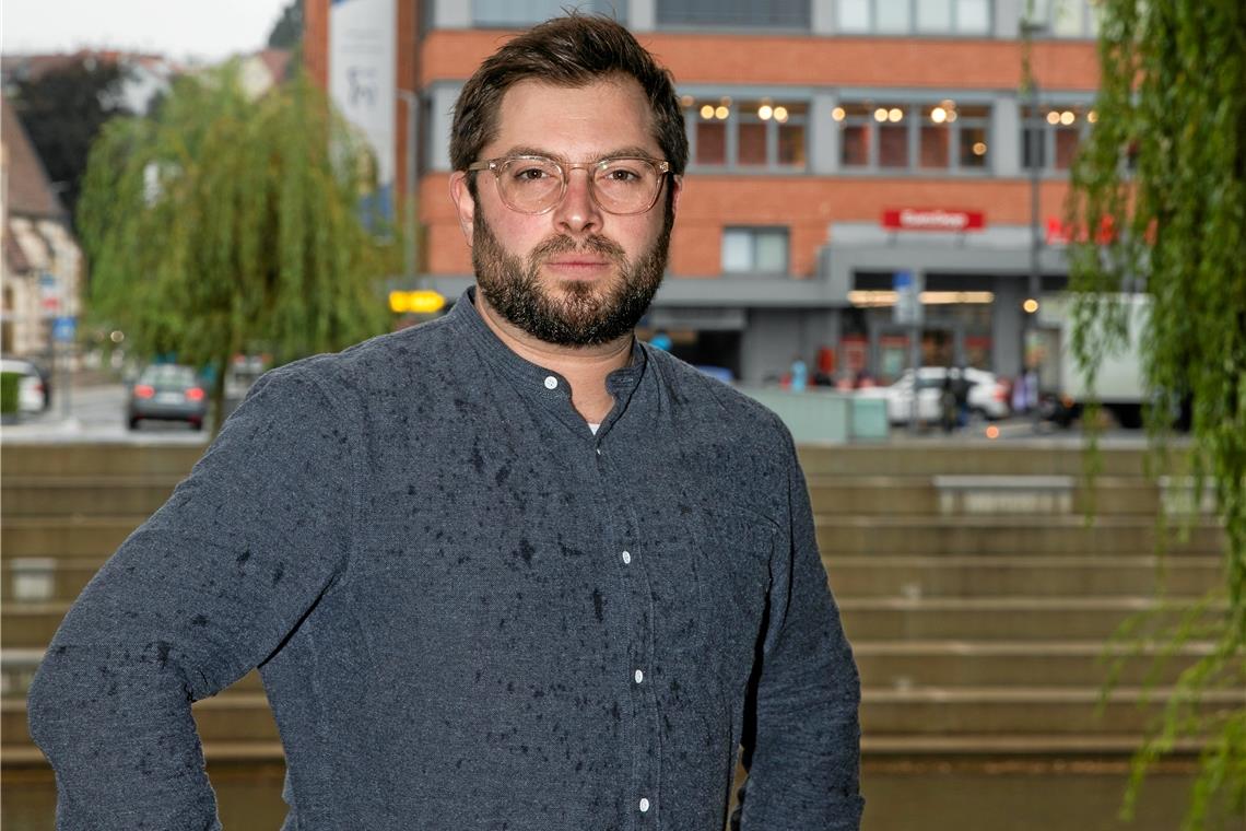 Die Innenstadt zum Erlebnis machen Als Verantwortlicher für das Stadtmarketing hat sich Simon Köder fünf Jahre lang für die Interessen der Einzelhändler in der Backnanger Innenstadt eingesetzt. Foto: A. Becher