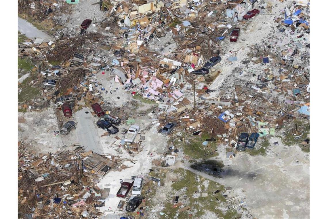 „Als wäre eine Atombombe explodiert“: In einige der verwüsteten Gebiete auf den Bahamas sind immer noch keine Helfer vorgedrungen. Foto: Sjoerd Hilckmann/Dutch Defense Ministry/AP