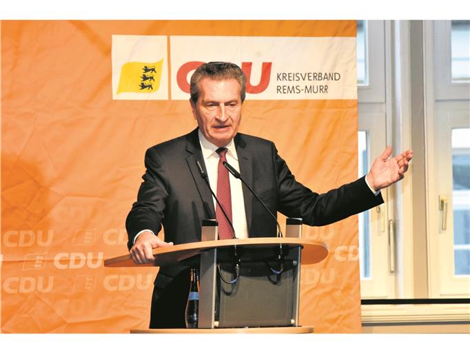 „...als würde in Deutschland die AfD mit der Piratenpartei die Regierung bilden!“: Günther Oettinger verglich die Regierungskoalition in Italien mit der Situation in Deutschland. Foto: T. Sellmaier