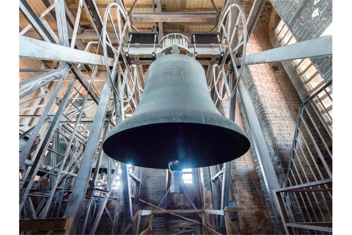 In den Katastrophengebieten droht neuer Starkregen Als Zeichen der Solidarität und im Gedenken an die vielen Opfer der Flutkatastrophe sollen bundesweit in vielen Kirchen die Glocken läuten. Foto: picture alliance / Silas Stein/dpa
