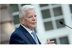 Altbundespräsident Joachim Gauck plädiert für einen differenzierten Umgang mit der AfD (Archivfoto).