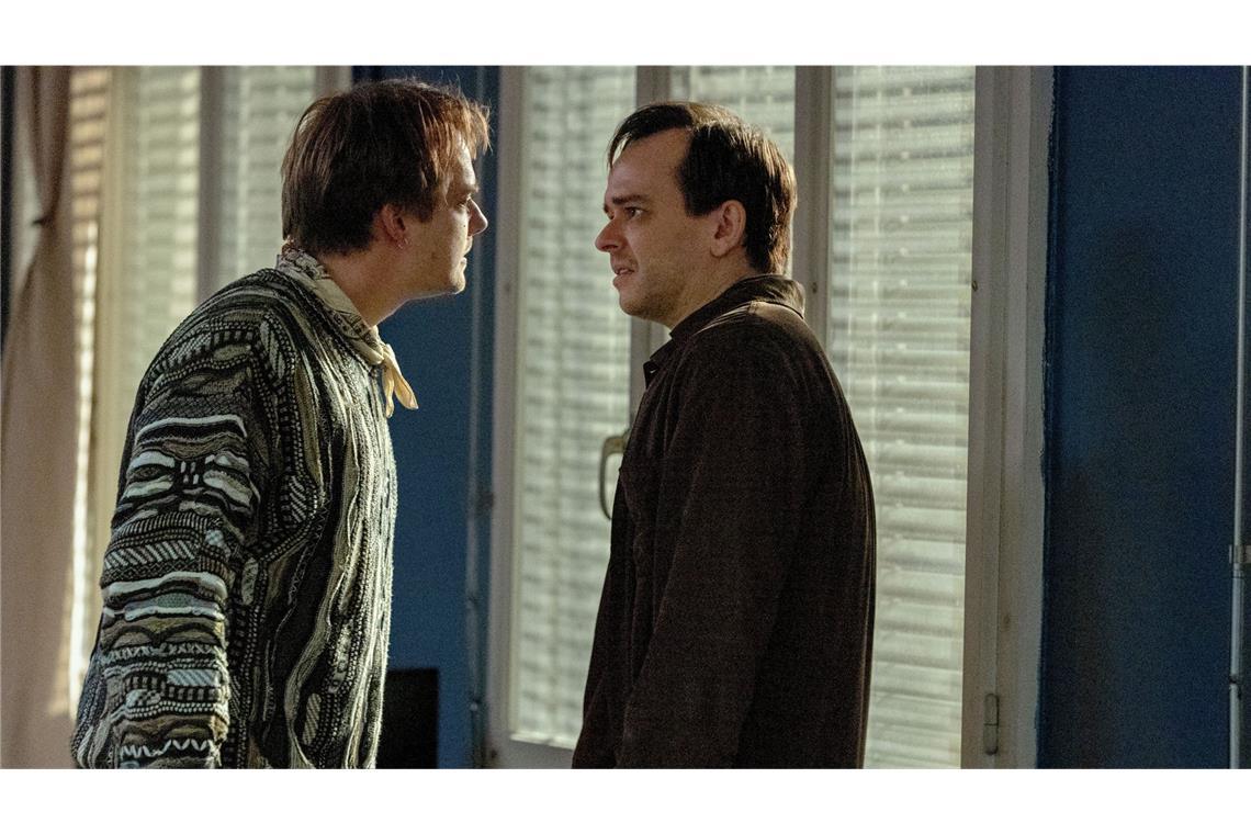 „Kammerflimmern“ – Wie war der Tatort aus Zürich? Alte Konflikte brechen wieder auf: Albin Fischer (Sven Schelker, li.), einst Angestellter von Lauber Cardio, und Entwickler Simon Berger (Martin Vischer).