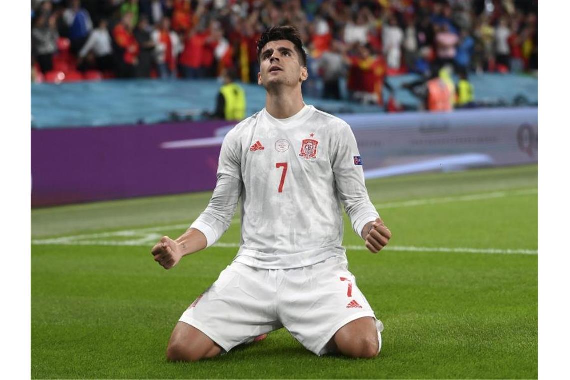 Nach Elfer-Drama im EM-Finale: Italien ringt Spanien nieder Alvaro Morata sorgte für den Ausgleich und brachte Spanien in die Verlängerung. Foto: Laurence Griffiths/Pool Getty/AP/dpa