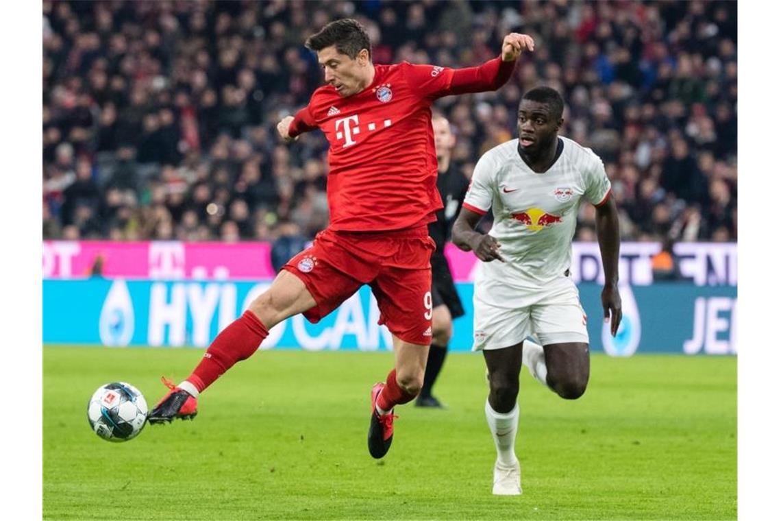 Am 10. Spieltag empfängt der FC Bayern München im heimischen Stadion RB Leipzig. Foto: Matthias Balk/dpa