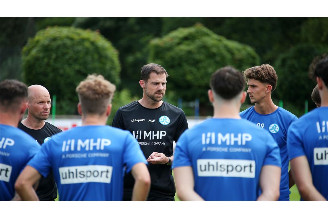 Das waren die Schlüsselmomente der Blauen 2024 Am 13. Juni vermeldeten die Blauen die Verpflichtung von Ünal-Nachfolger Marco Wildersinn, am 18. Juni leitete der 44-Jährige das erste Training.