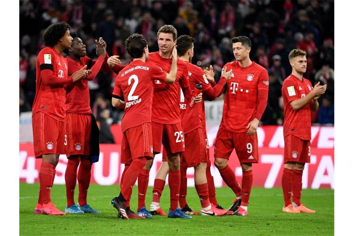 Am Ende steht es 3:2 für Bayern München gegen den SC Paderborn. Foto: Angelika Warmuth/dpa