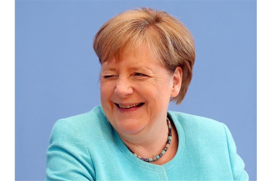 Umfrage: Merkel mit gutem Ruf in Spanien - Briten kritisch