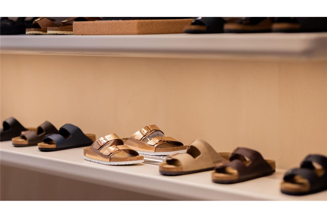 BGH: Kein Urheberrechtsschutz für Birkenstock-Sandalen Am höchsten deutschen Zivilgericht ging es um die Kultsandalen von Birkenstock.