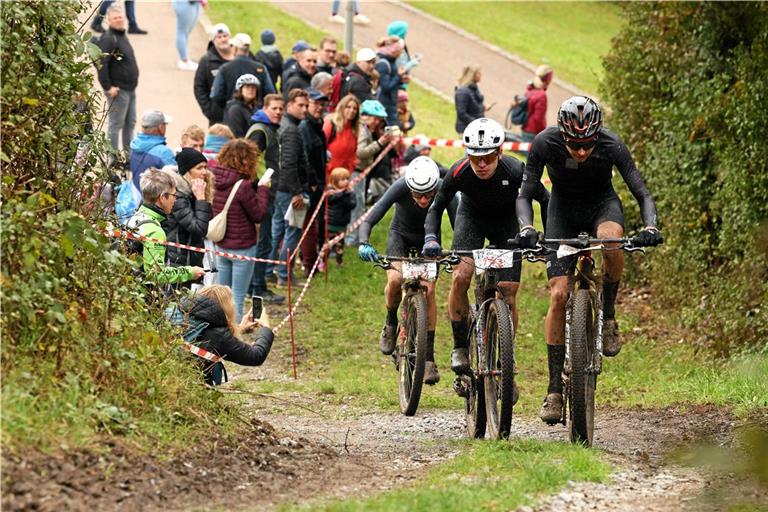 Am kommenden Sonntag geht es für die Mountainbiker wieder auf die Runde um Spiegelberg herum. Archivfoto: Alexander Becher