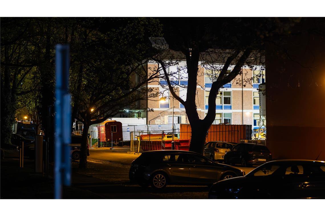 Fliegerbombe gefunden – Entschärfung verzögert sich Am Nachmittag ist in Freiburg bei Bauarbeiten eine Fliegerbombe aus dem zweiten Weltkrieg gefunden worden.