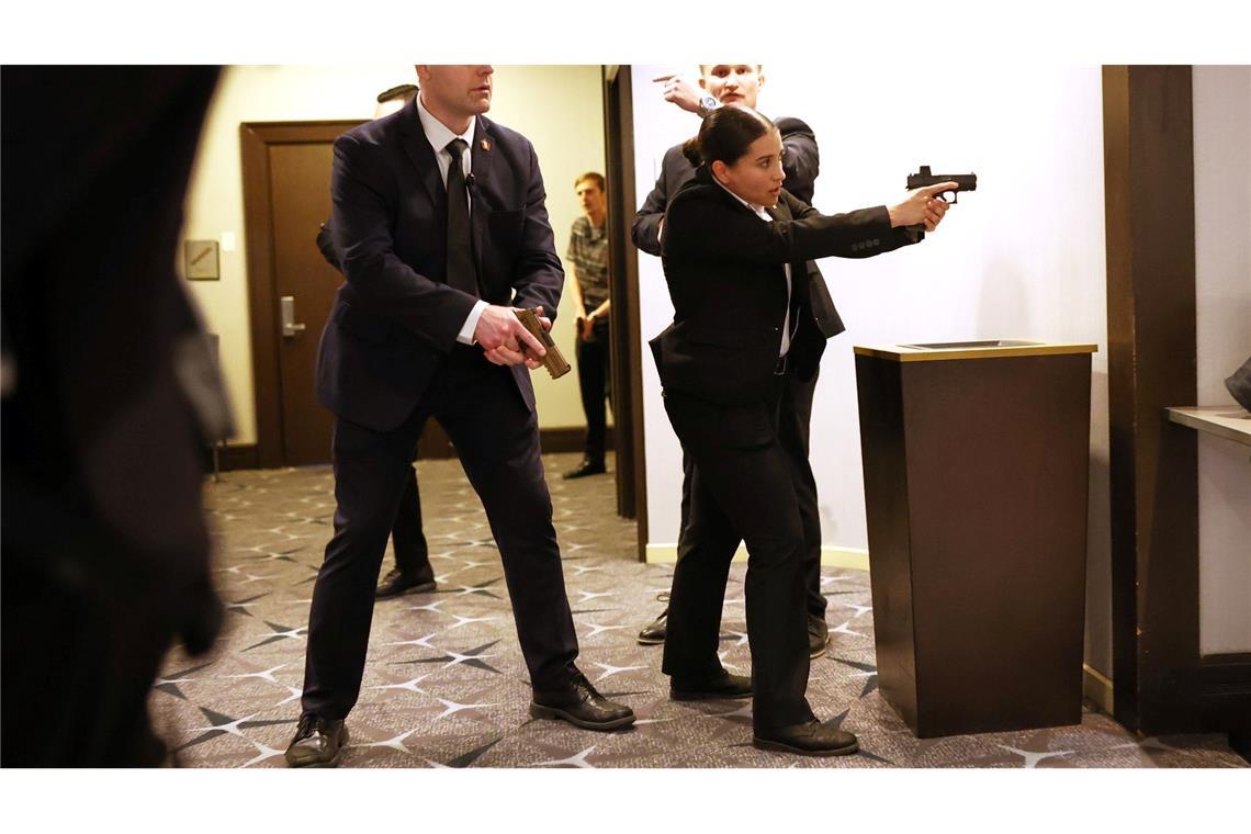 Am Samstag fielen Schüsse beim Dinner mit Trump.