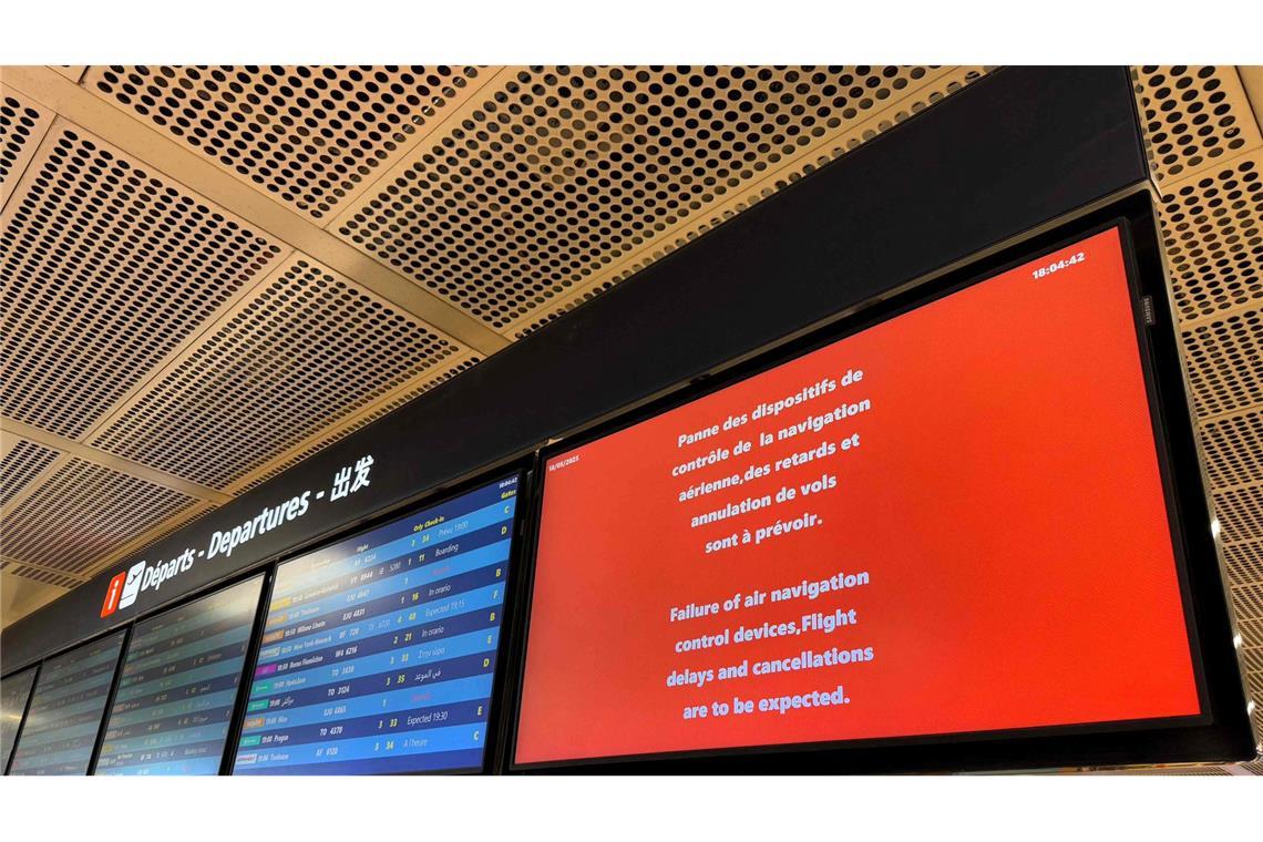 Panne: Zahlreiche Flugausfälle am Flughafen Paris-Orly Am Sonntag fielen rund 130 Flüge aus.