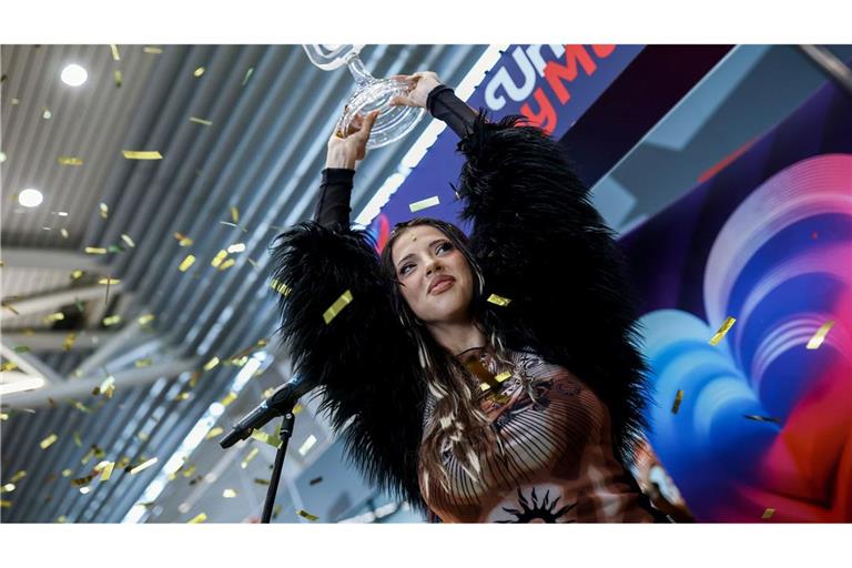 Am Sonntag war Dara bereits am Flughafen von Sofia von Fans gefeiert worden. (Archivbild)