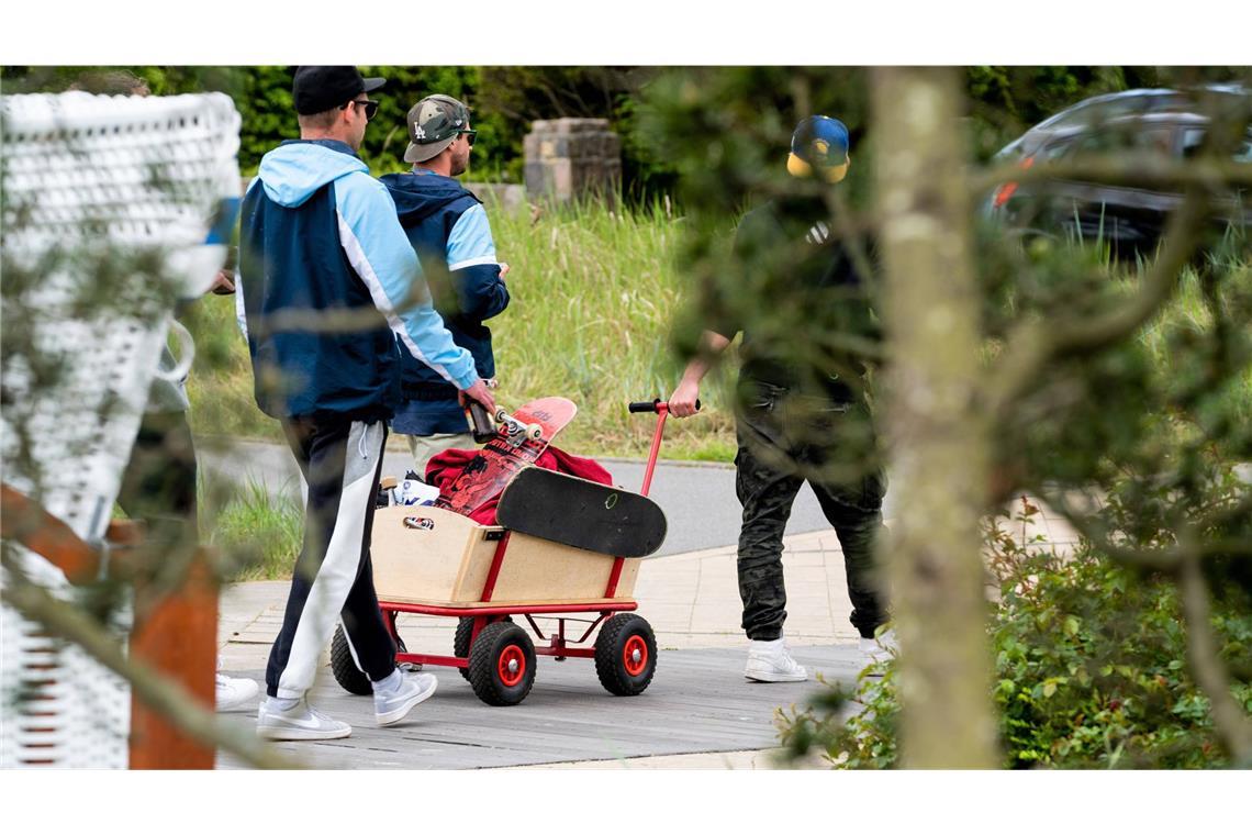Rekord: 287 Alkoholunfälle an Vatertag 2024 Am Vatertag 2024 gab es bundesweit so viele Unfälle unter Alkoholeinfluss, wie an keinem anderen Tag des Jahres. (Symbolbild)