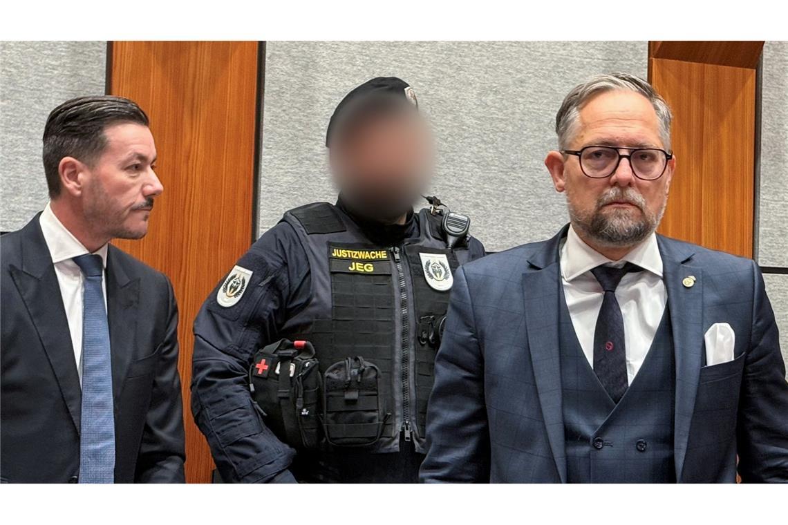 Zeuge im Benko-Prozess: Auf Masse-Konto sind 900.000 Euro Am zweiten Tag im Verfahren gegen René Benko wegen des Verdachts der Gläubiger- Schädigung könnte ein Urteil fallen.