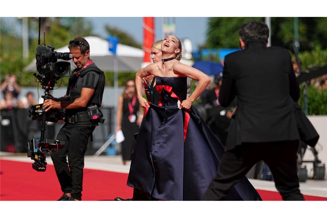 Amanda Seyfried, Hauptdarstellerin von "The Testament of Ann Lee", auf dem roten Teppich vor der Premiere am 1. September. (Archivbild)