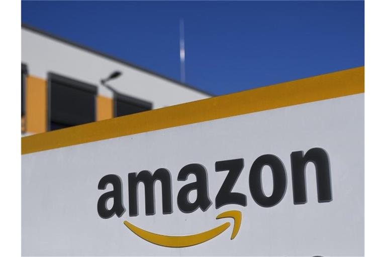 Amazon investierte massiv in seine Versandlogistik, um möglichst vielen „Prime“-Kunden das Versprechen von Lieferungen innerhalb von 24 Stunden zu erfüllen. Foto: Ina Fassbender/dpa