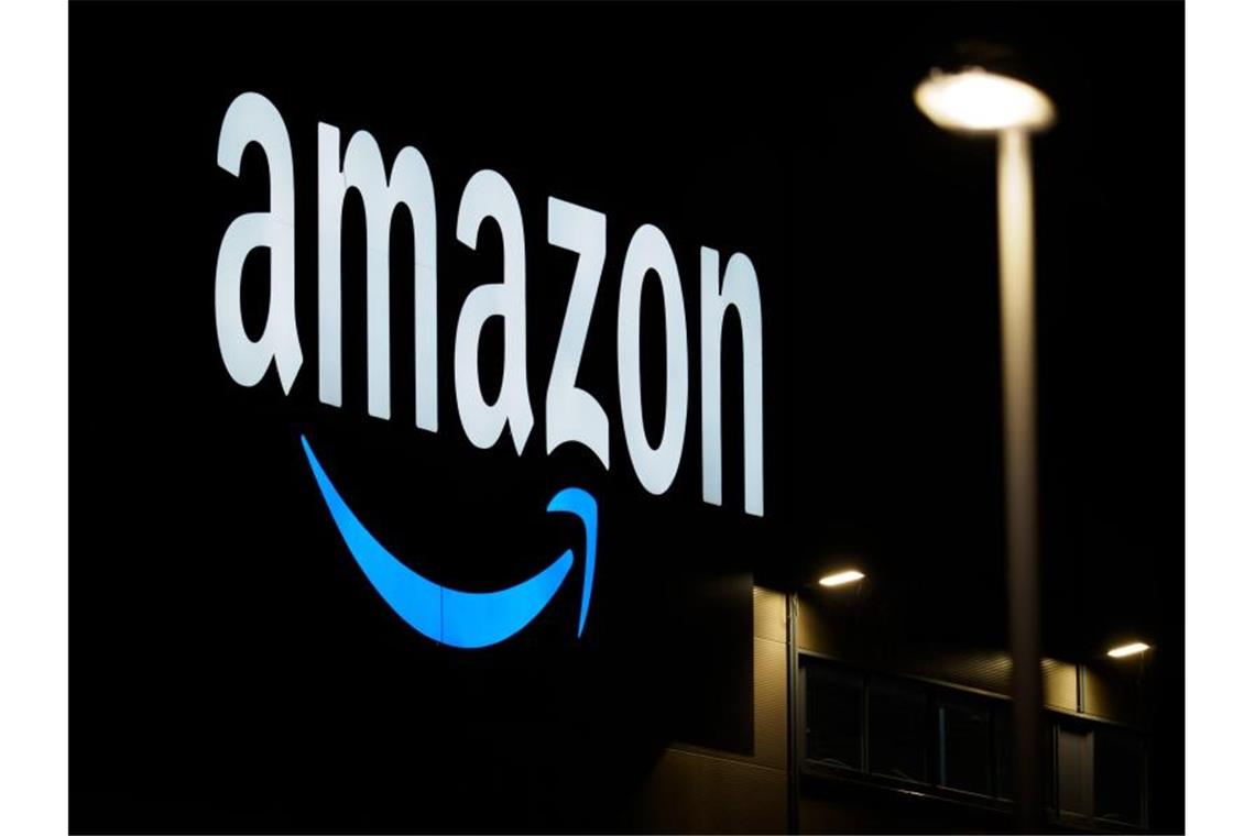 Amazon enttäuscht Anleger - Online-Shopping-Boom lässt nach Amazon profitierte lange vom Trend zum Einkauf im Internet. Foto: Soeren Stache/dpa-Zentralbild/dpa