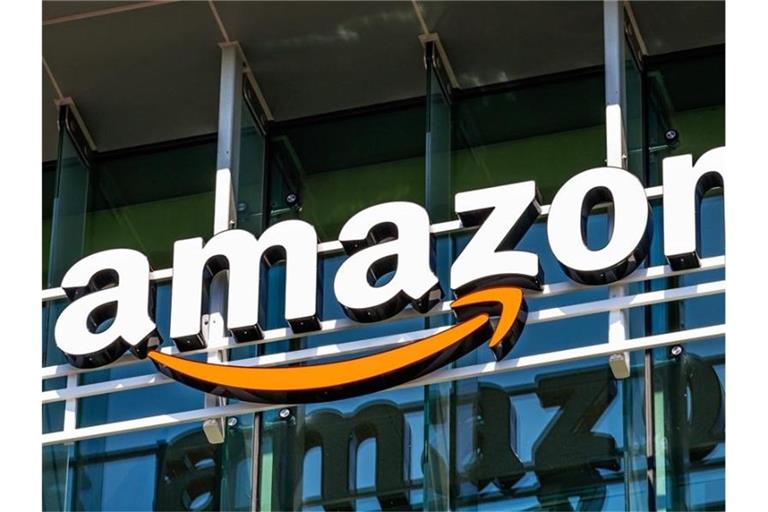 Amazon stockt seine Mitarbeiterzahl in Deutschland auf. Foto: © Sundry Photography/Adobe Stock/obs