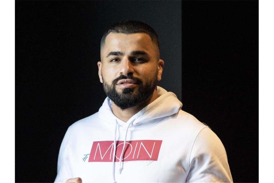 Das war die Olympia-Nacht Ammar Riad Abduljabbar hat seinen Auftaktkampf in Tokio gewonnen. Foto: Christian Charisius/dpa