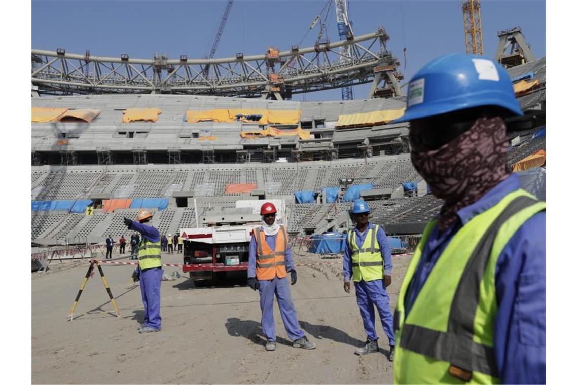 Amnesty-Expertin: WM-Boykott würde Fortschritte zurückwerfen Amnesty International hält einen Boykott der Fußball-WM in Katar 2022 für nicht sinnvoll. Foto: Hassan Ammar/AP/dpa