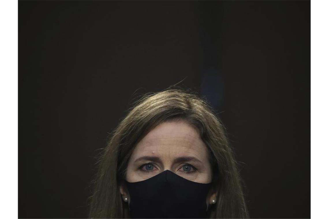 Amy Coney Barrett bei der Anhörung im Justizausschuss des Senats auf dem Capitol Hill. Foto: Win Mcnamee/Pool Getty Images North America/AP/dpa