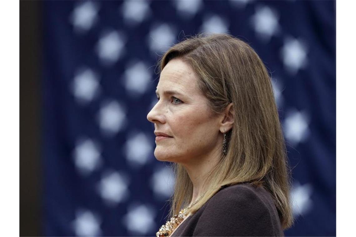 Amy Coney Barrett gilt als konservativ und religiös. Foto: Alex Brandon/AP/dpa