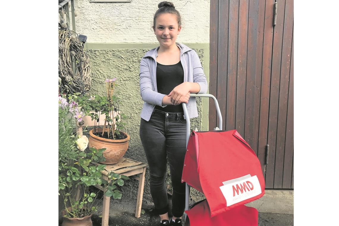 „Ferienjobs sind wertvolle Erfahrungen“ Amy Metzner ist bei Wind und Wetter mit ihrem Wägelchen unterwegs. Foto: S. Schneider-Seebeck