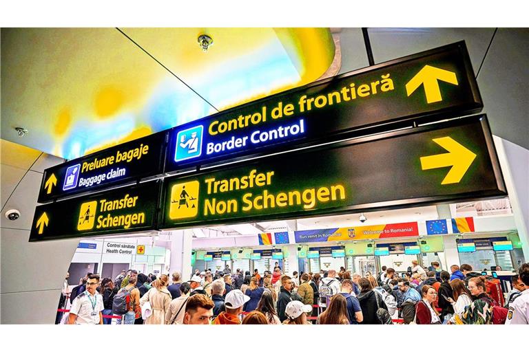 An Bukarests Flughafen Otopeni gelten nun die Schengen-Regeln.