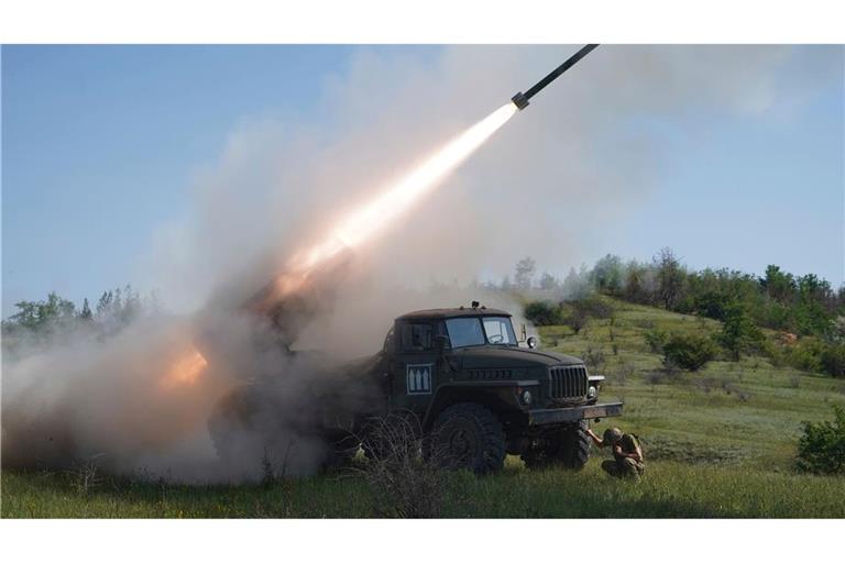 An der Front steht die Ukraine weiter stark unter Druck