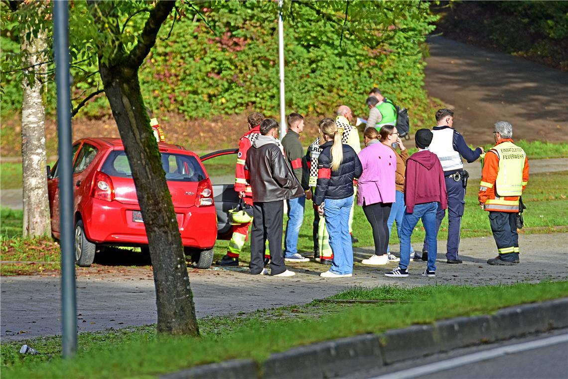 An der Übung wirken auch Schauspieler - allesamt selbst Polizisten oder Feuerweh...