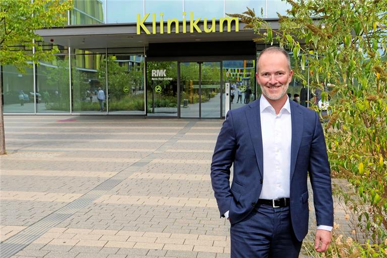 André Mertel ist zwar erst seit gut einem Monat als Geschäftsführer der Rems-Murr-Kliniken im Amt, die Krankenhäuser in Winnenden und Schorndorf kennt der 45-Jährige aber schon seit sieben Jahren. Foto: Rems-Murr-Kliniken