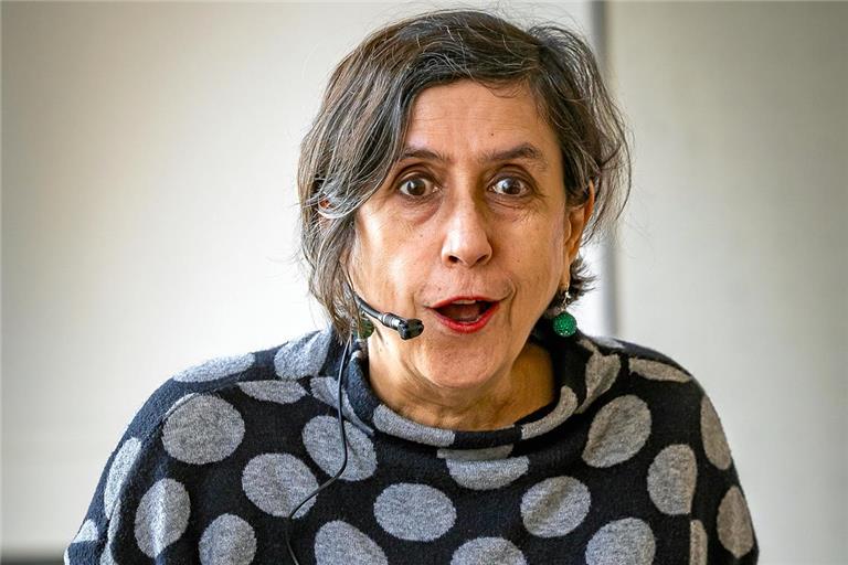 Andrea Karimé bei der Lesung zu „Kalim Baba und die Wörterlampe“.Foto: Alexander Becher