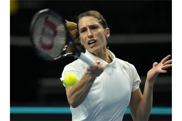 Andrea Petkovic verlor auch ihr zweites Einzel in Prag. Foto: Petr David Josek/AP/dpa