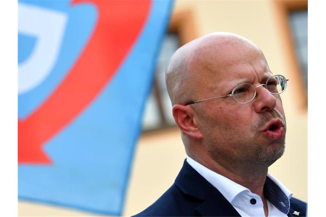 AfD-Schiedsgericht lädt Kalbitz zur mündlichen Verhandlung Andreas Kalbitz, AfD-Politiker aus Brandenburg. Foto: Hendrik Schmidt/dpa-Zentralbild/ZB/Archivbild