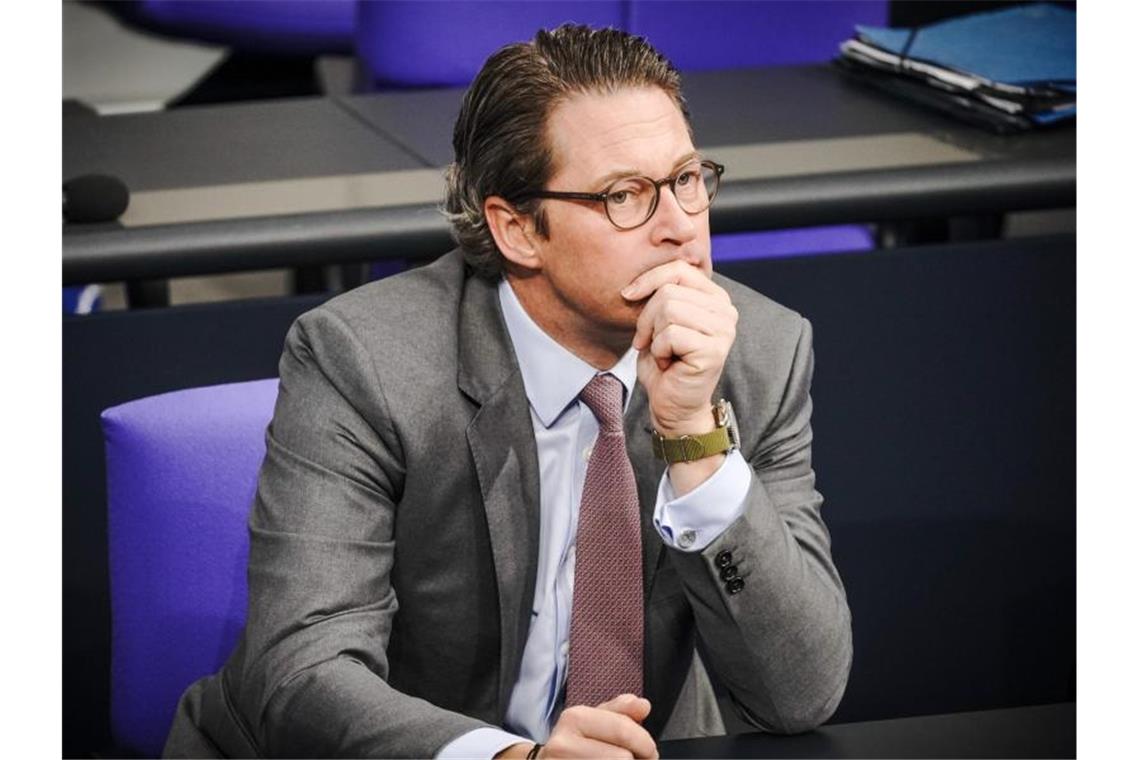 Neue Zehn-Tage-Vorhersage für Wasserstände des Rheins Andreas Scheuer, Bundesminister für Verkehr und digitale Infrastruktur, bei einer Bundestagsdebatte. Foto: Michael Kappeler/dpa