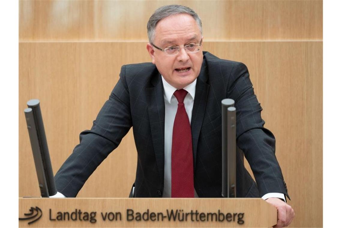 Andreas Stoch, SPD-Fraktionsvorsitzender im Landtag von Baden-Württemberg. Foto: Marijan Murat/dpa