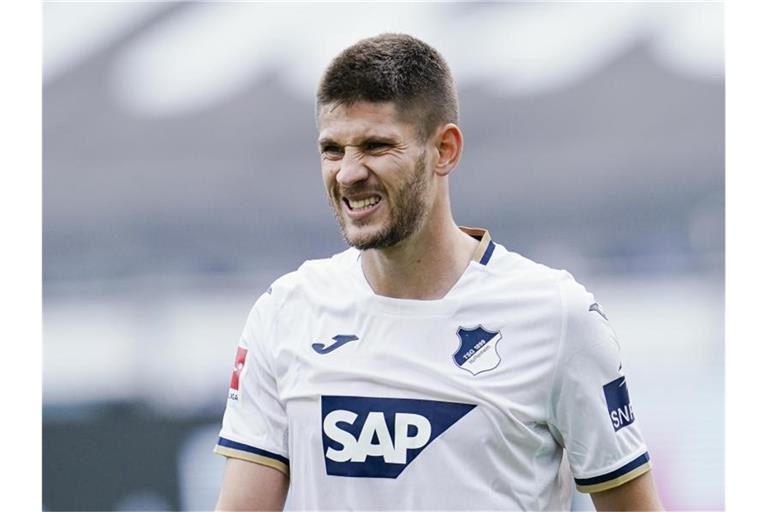 Andrej Kramaric auf dem Spielfeld. Foto: Uwe Anspach/dpa/Archivbild