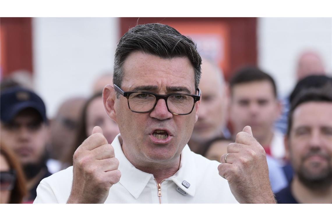 Andy Burnham ist als Abgeordneter im britischen Unterhaus vereidigt worden.
