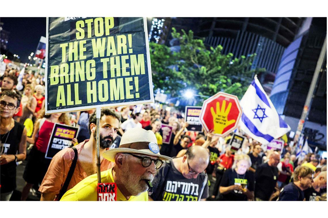 Geiseln nicht mehr Trumpfkarte im Gaza-Krieg Angehörige der Hamas-Geiseln demonstrieren für deren Freilassung.