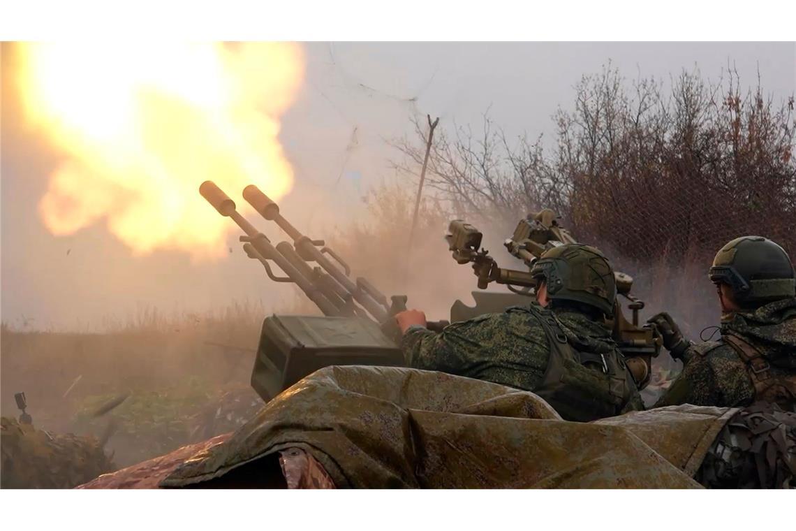 Angehörige der russischen Streitkräfte, die in der Ukraine gekämpft haben, bekommen möglicherweise künftig kein Visum mehr für die Einreise in die EU. (Archivbild)