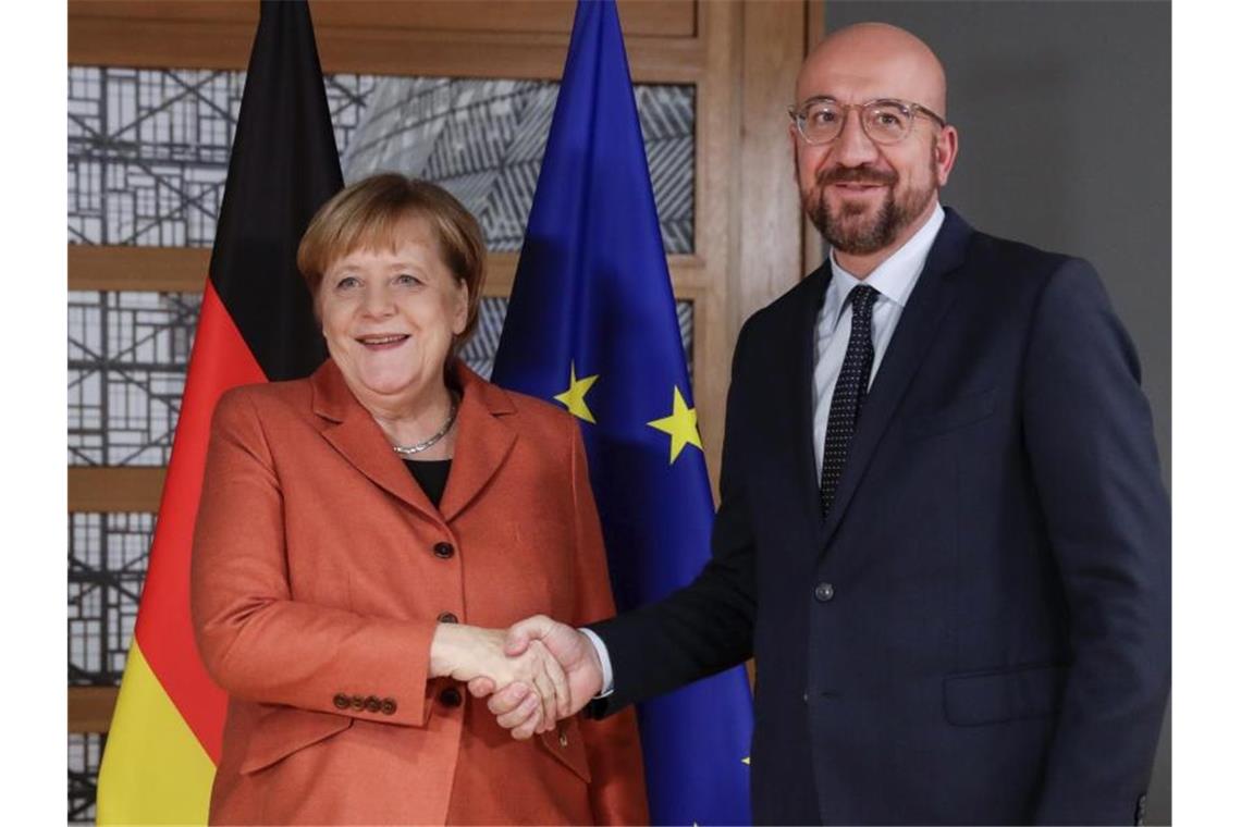 Angela Merkel beim Treffen mit dem neuen EU-Ratspräsidenten Charles Michel. Foto: Stephanie Lecocq/EPA Pool/AP/dpa
