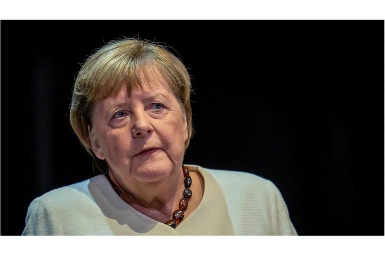 Angela Merkel hat den Rückgang der deutschen Verteidigungsausgaben in den 1990er Jahren verteidigt. (Symbolbild).