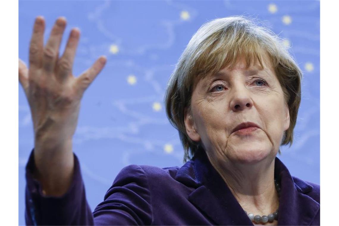 Linke schlägt Merkel als Vermittlerin in Ukraine-Krise vor Angela Merkel hatte 2015 zusammen mit Frankreich bei den Verhandlungen zu einem Friedensplan für die Ostukraine vermittelt. (Archivbild). Foto: Olivier Hoslet/EPA/dpa