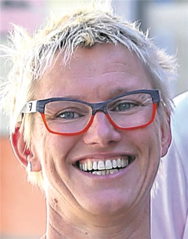 Angelika Roth